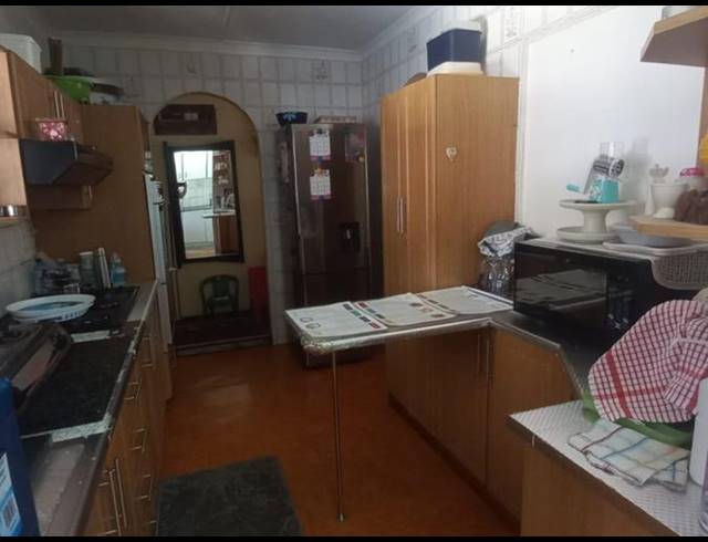 3 BEDROOM HOUSE FOR SALE IN ARENA PARK